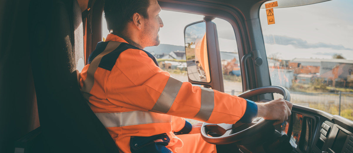 Waste compactors and solutions for local collectivities