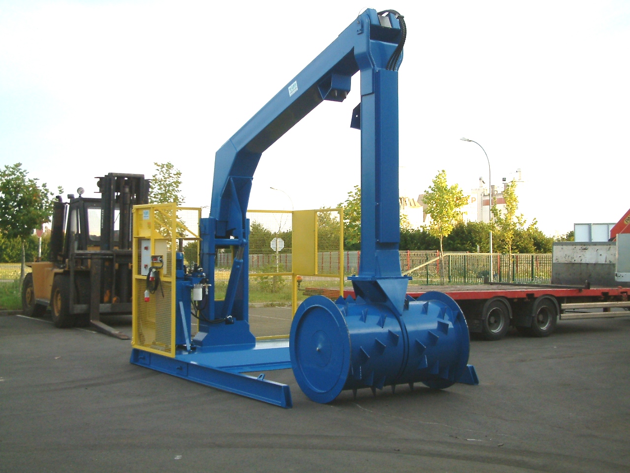Compacteur à rouleau